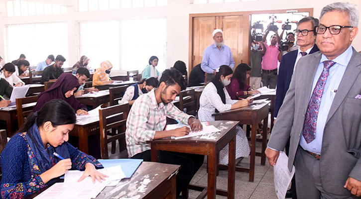 DU Business Studies unit entry test held