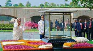 PM pays homage to Mahatma Gandhi